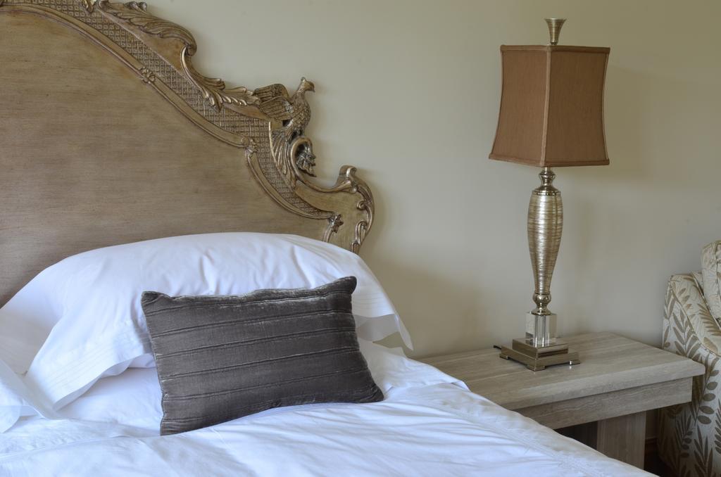 Llwyn Helyg Country House Guest House Carmarthen Rom bilde