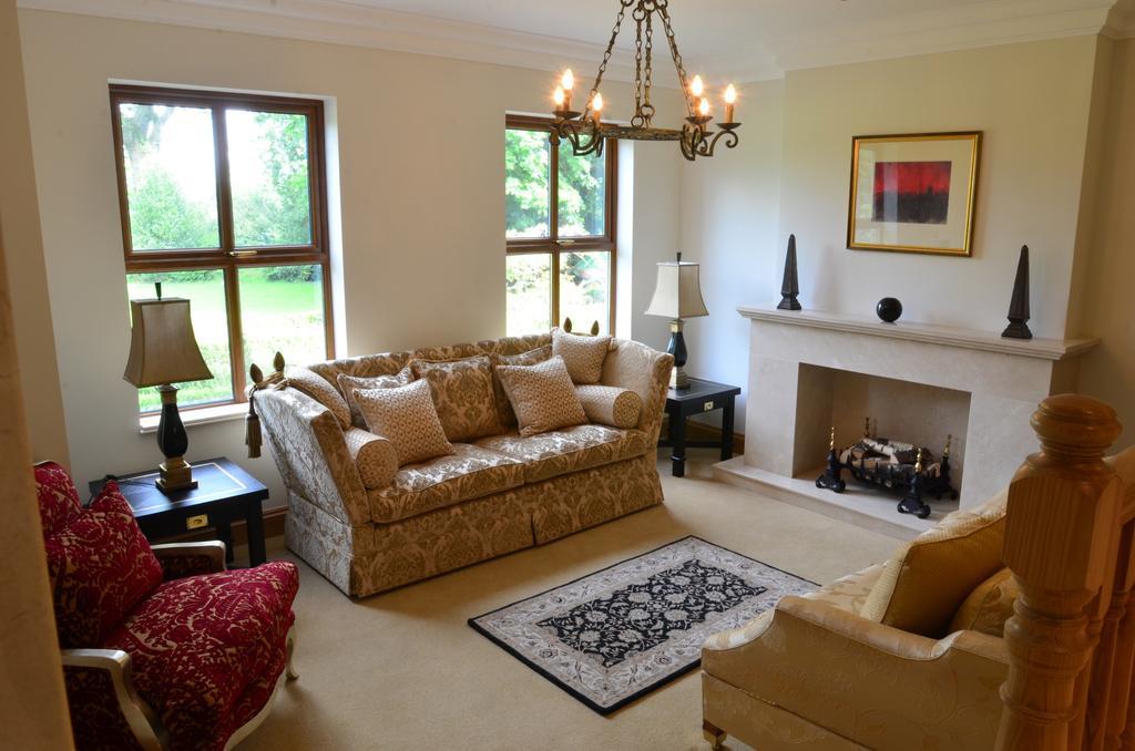 Llwyn Helyg Country House Guest House Carmarthen Eksteriør bilde